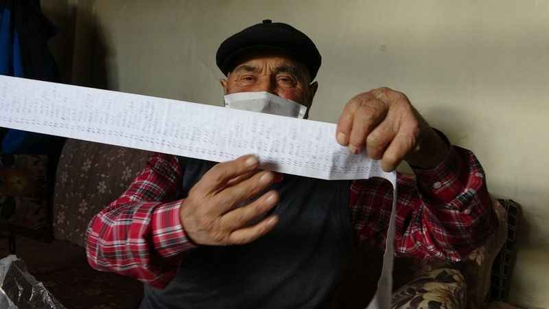 68 yıldan beri köyü ile ilgili günlük tutuyor! 68 yıldan beri köyü ile ilgili günlük tutuyor!