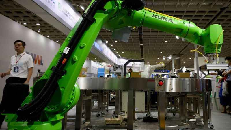 Güney Kore’de bir kişi “robot kol” tarafından öldürüldü