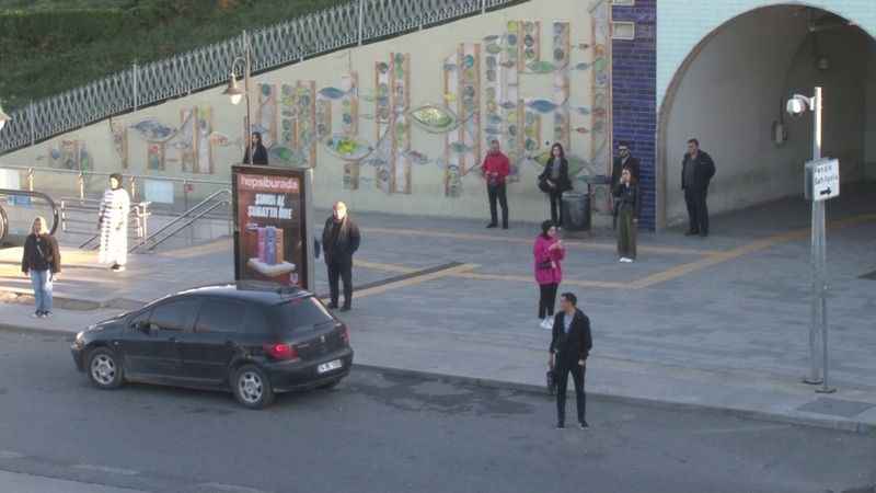 Saat 9'u 5 geçe İstanbul’da Ata’ya saygı duruşu Saat 9'u 5 geçe İstanbul’da Ata’ya saygı duruşu