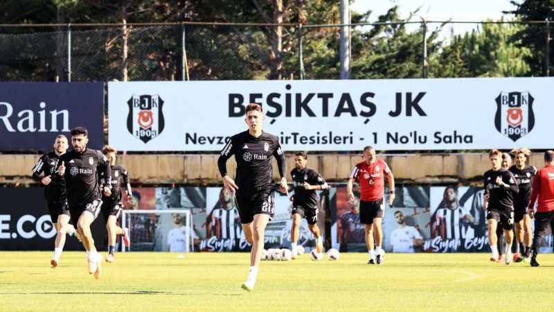 Beşiktaş'ta Başakşehir maçı hazırlıkları başladı Beşiktaş'ta Başakşehir maçı hazırlıkları başladı
