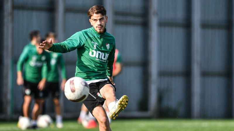 Bursaspor taktik çalıştı Bursaspor taktik çalıştı