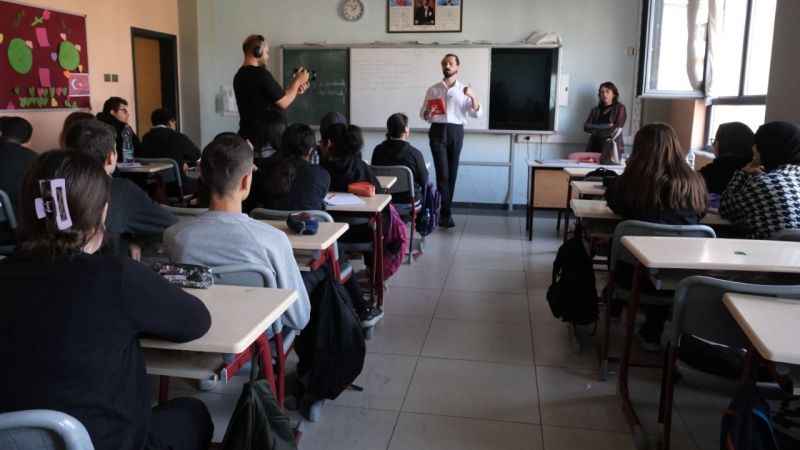 Sezai Karakoç eserlerinden repliklerle anlatıldı Sezai Karakoç eserlerinden repliklerle anlatıldı