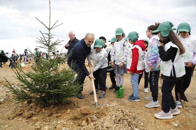 Arnavutköy’de fidan dikimi seferberliği