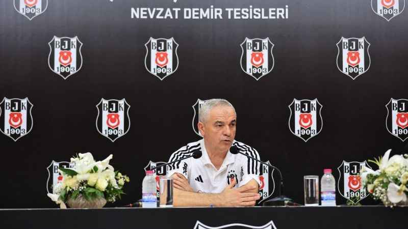Rıza Çalımbay: "Ligde her şey bitti diyemeyiz Rıza Çalımbay: "Ligde her şey bitti diyemeyiz