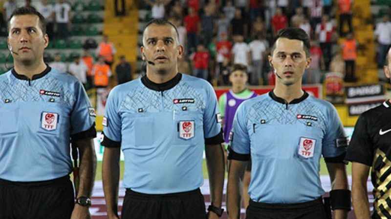 Fatih Karagümrük - Sivasspor maçının VAR hakemi Alper Çetin Fatih Karagümrük - Sivasspor maçının VAR hakemi Alper Çetin