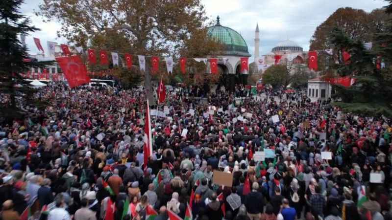 Edirnekapı’dan Sultanahmet’e Filistin yürüyüşü