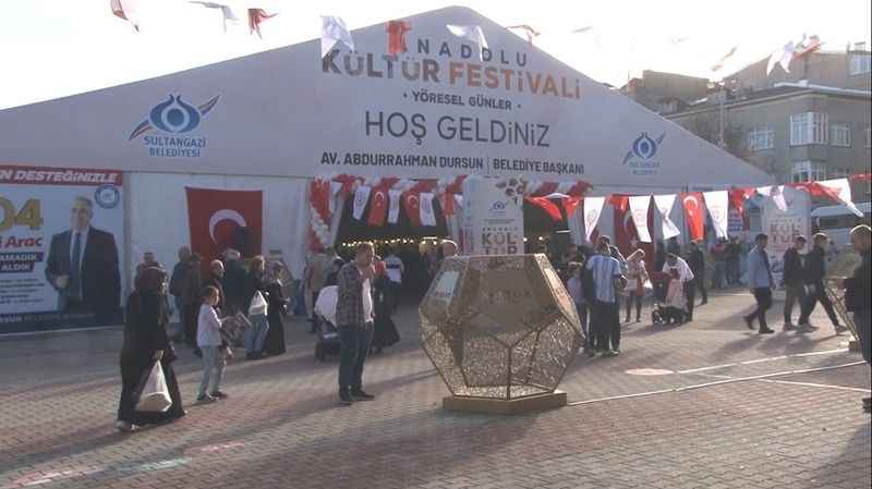 Sultangazi’de ‘Sivas Gardaşlık Festivali’ sona erdi Sultangazi’de ‘Sivas Gardaşlık Festivali’ sona erdi