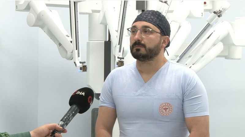 Robotik cerrahi 50’ye yakın kadını rahim kanserinden kurtardı Robotik cerrahi 50’ye yakın kadını rahim kanserinden kurtardı