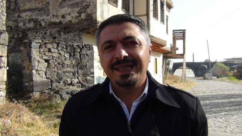 Kars'ta 19. yüzyıla ait paşa konağı yıkılmayla karşı karşıya