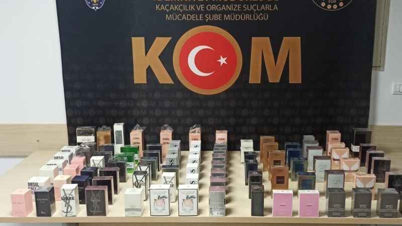 Kastamonu’da 91 adet kaçak parfüm ele geçirildi Kastamonu’da 91 adet kaçak parfüm ele geçirildi