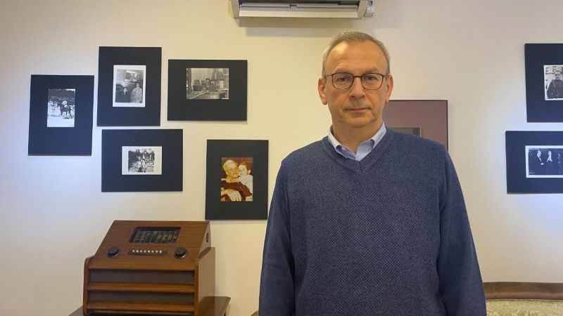 Necip Fazıl'ın emaneti torunu tarafından sürdürülüyor Necip Fazıl'ın emaneti torunu tarafından sürdürülüyor