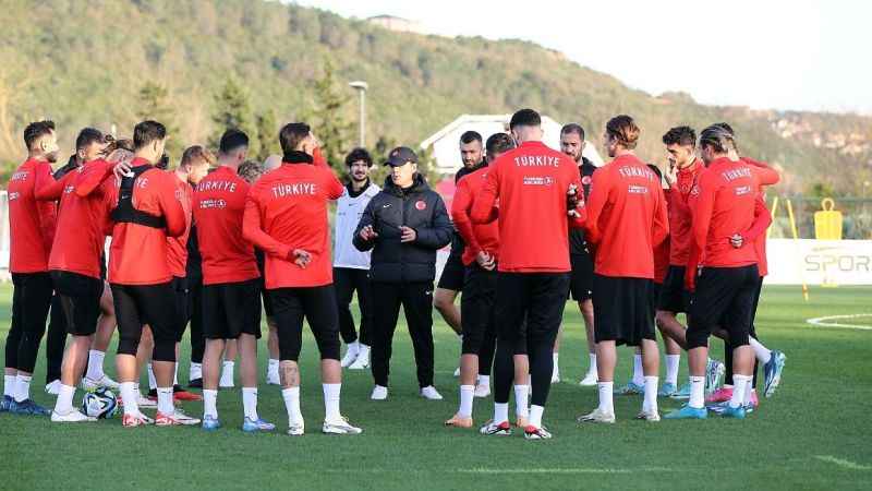 A Milli Futbol Takımı, Almanya ve Galler maçı hazırlıklarını sürdürdü A Milli Futbol Takımı, Almanya ve Galler maçı hazırlıklarını sürdürdü