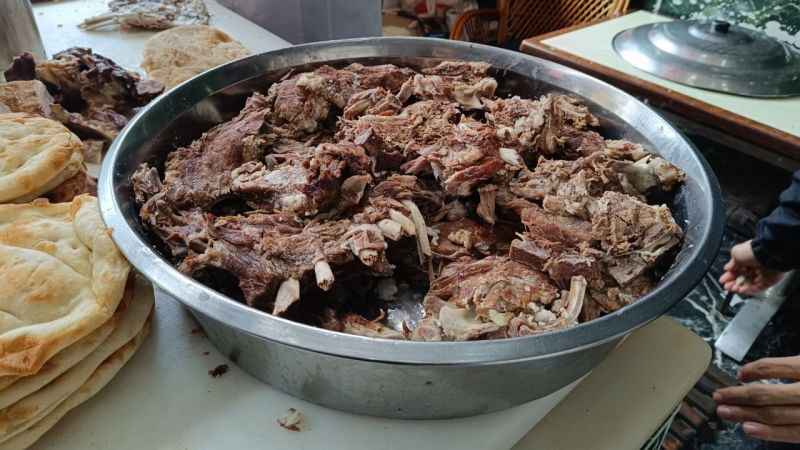 Büryan kebabı lezzetiyle uykuları bölüyor Büryan kebabı lezzetiyle uykuları bölüyor