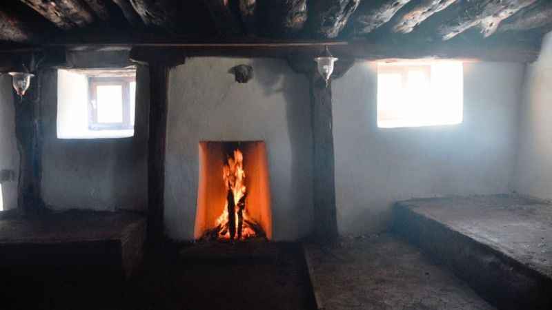 Pir Sultan'ın 500 yıllık evi restore edildi Pir Sultan'ın 500 yıllık evi restore edildi
