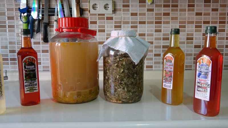 Enfeksiyonlara karşı ev yapımı sirke Enfeksiyonlara karşı ev yapımı sirke