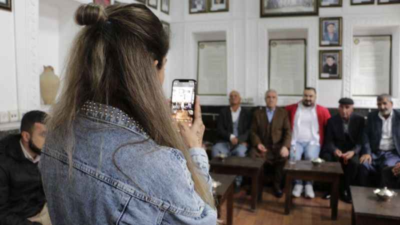 Dengbej Evi'nde binlerce yıllık gelenek sürdürülüyor