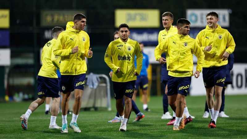 Fenerbahçe, Karagümrük maçı hazırlıklarına start verdi Fenerbahçe, Karagümrük maçı hazırlıklarına start verdi