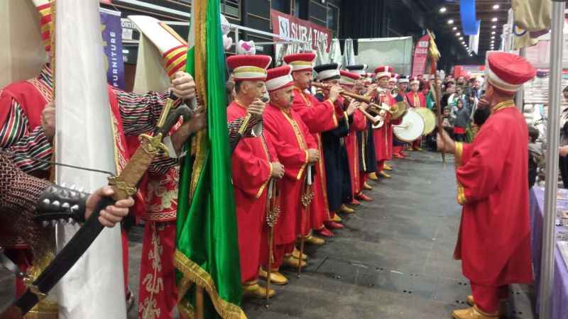 Fransa'da Mehter Takımı gösterisi büyüledi