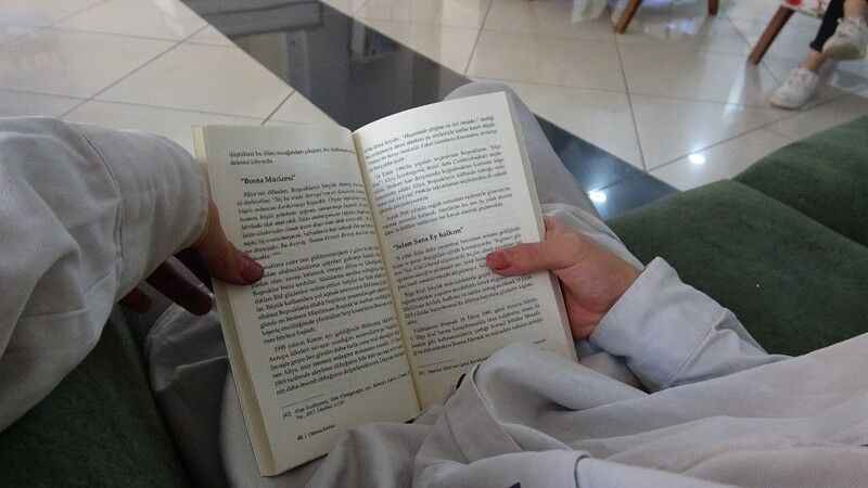 Uzman psikolog kitap okumanın psikolojik sonuçlarını sıraladı Uzman psikolog kitap okumanın psikolojik sonuçlarını sıraladı