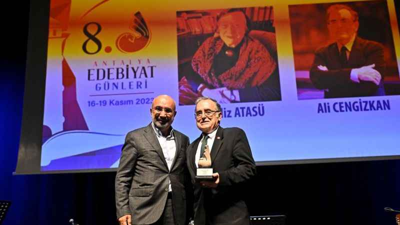 Antalya Edebiyat Günleri’nde ödüller sahiplerini buldu