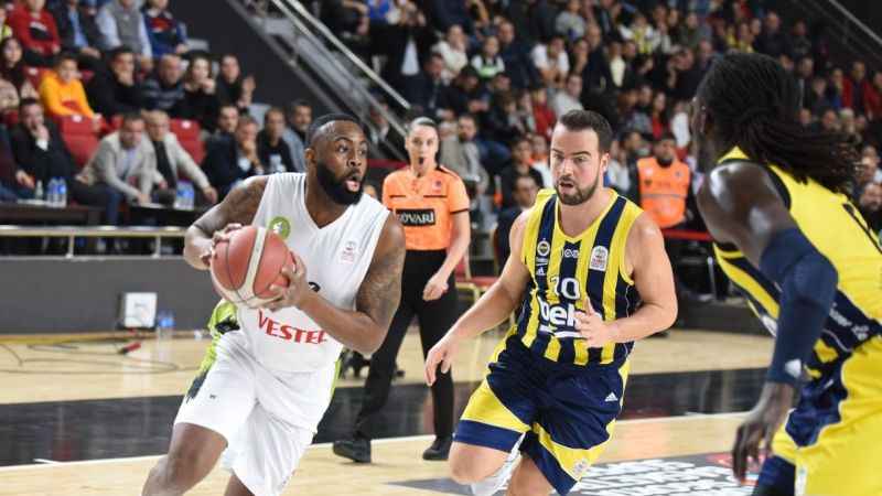 Türkiye Sigorta Basketbol Süper Ligi: Manisa BBSK: 69 - Fenerbahçe Beko: 82