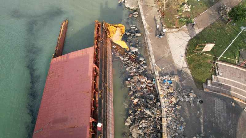 Kaybolan mürettebattan birinin daha cansız bedenine ulaşıldı