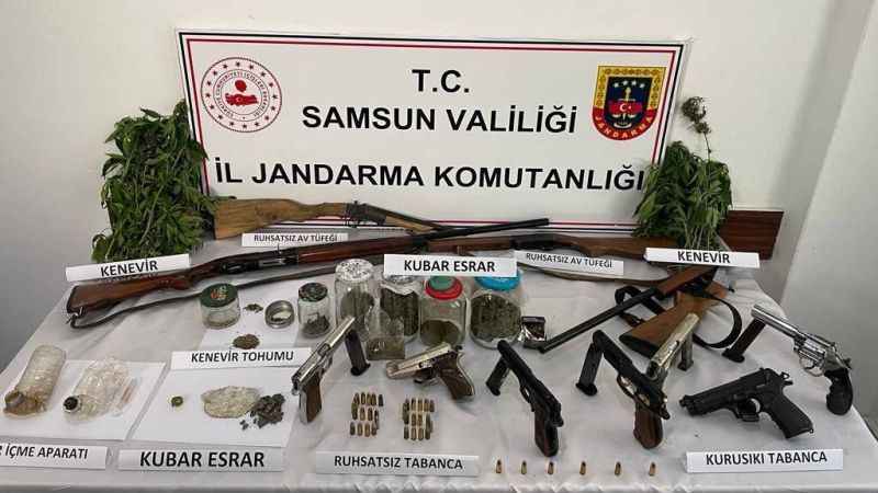 Samsun'da jandarmadan uyuşturucu operasyonu: 3 gözaltı