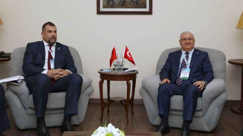 Bakan Güler, Moldovalı mevkidaşı ile görüştü
