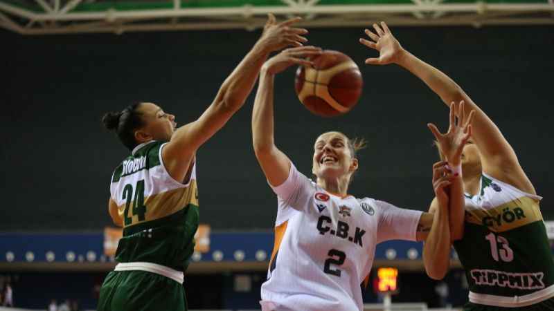 Çukurova Basketbol Avrupa'da doludizgin