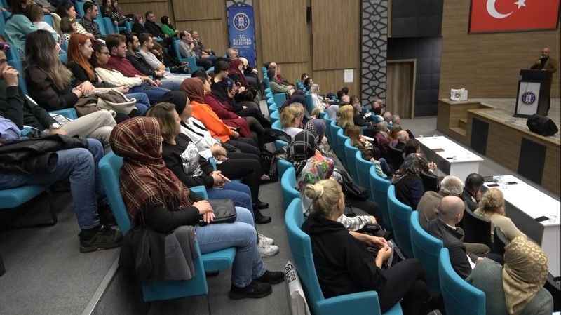 Kütahya'da 'Sonbaharda şiir ve müzik' etkinliği Kütahya'da 'Sonbaharda şiir ve müzik' etkinliği