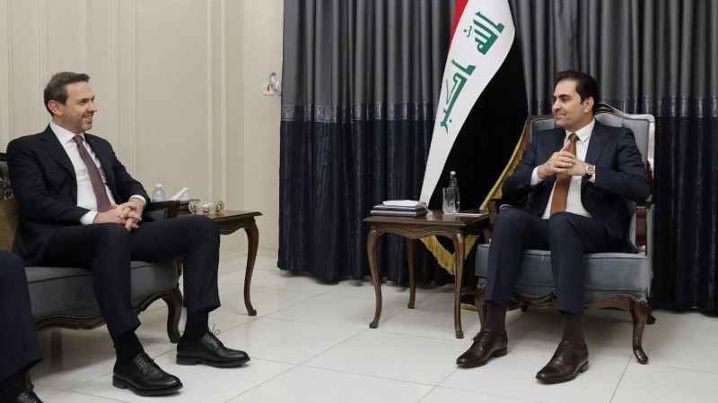 Bakan Bayraktar, Irak Temsilciler Meclisi Başkanvekili Mendelavi ile bir araya geldi