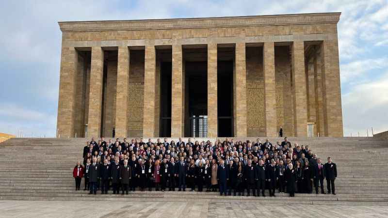 Bakan Tekin öğretmenlerle Anıtkabir’de Bakan Tekin öğretmenlerle Anıtkabir’de