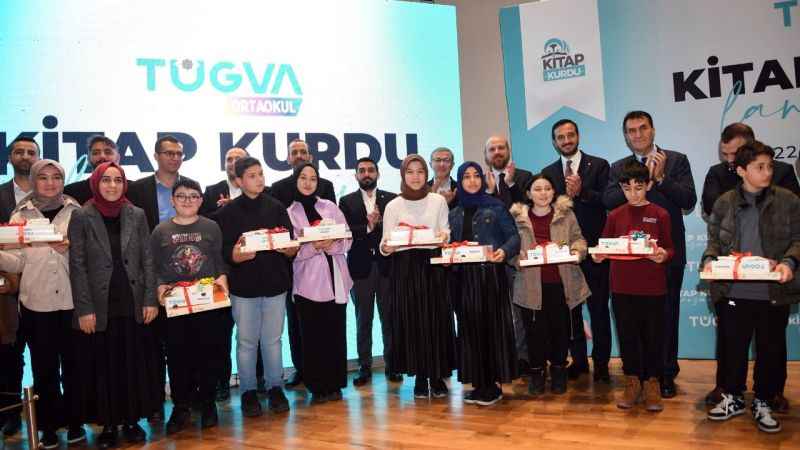 Bilal Erdoğan, TÜGVA etkinliğinde öğrencilerle buluştu