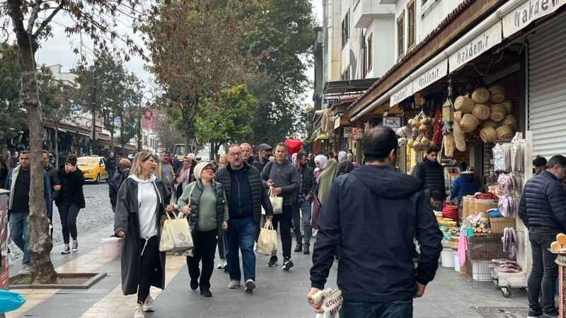 Diyarbakır’da hafta sonu turist yoğunluğu