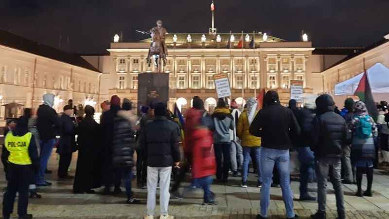 Polonya‘da eksi 4 derecede Filistin'e destek gösterisi