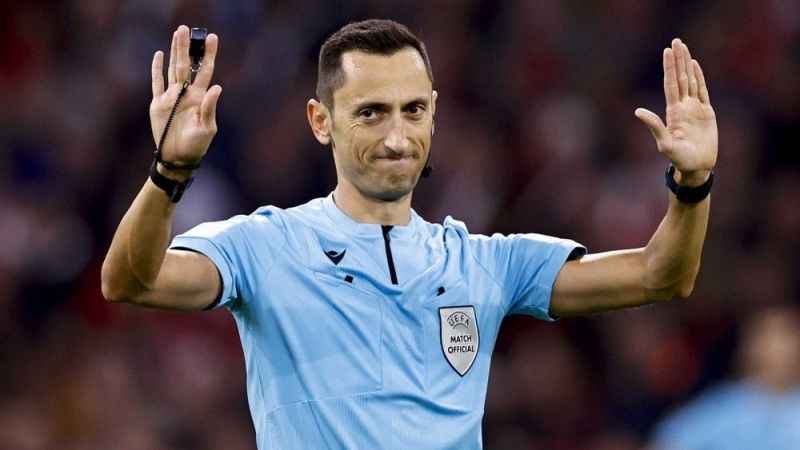 Galatasaray-Manchester United maçını Jose Maria Sanchez yönetecek Galatasaray-Manchester United maçını Jose Maria Sanchez yönetecek
