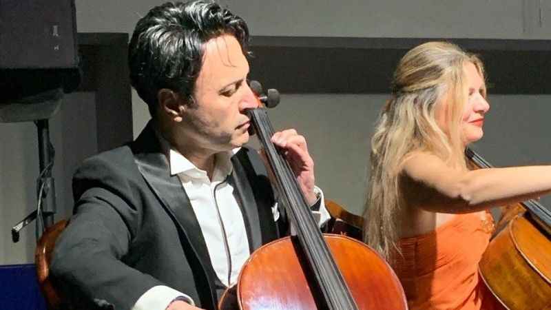 Cello Paradiso grubu Gelibolu’da sahne aldı Cello Paradiso grubu Gelibolu’da sahne aldı