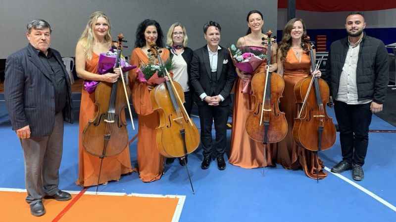 Cello Paradiso grubu Gelibolu’da sahne aldı Cello Paradiso grubu Gelibolu’da sahne aldı