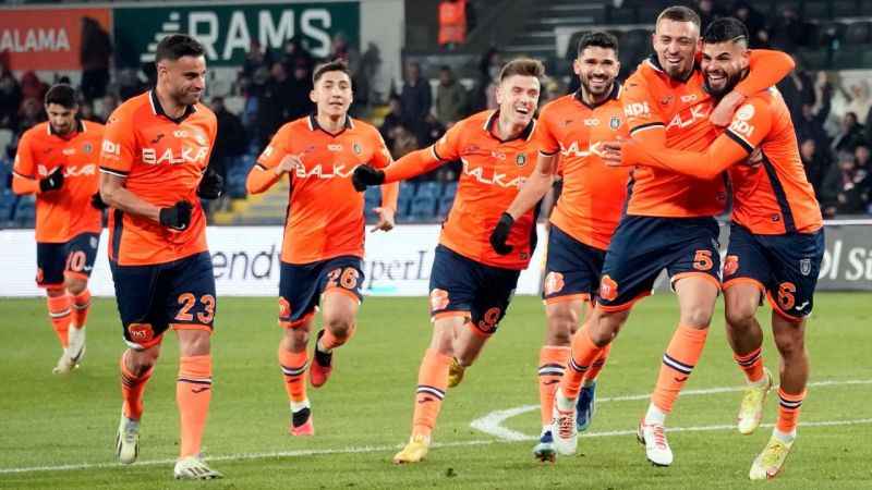 Başakşehir, 4 maç sonra kazandı
