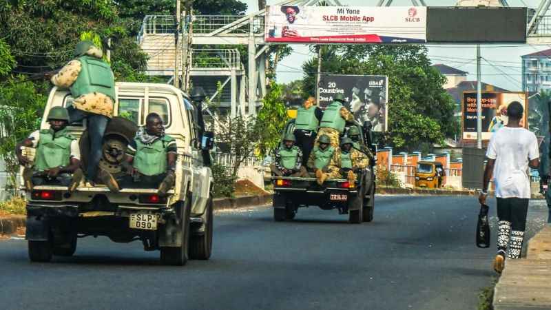 Sierra Leone'de hapishaneden kaçan 2 bin mahkum aranıyor