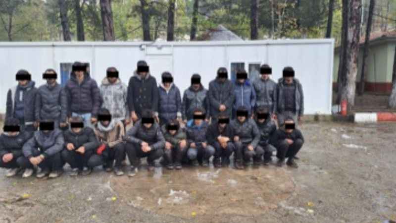 Kırklareli’de 489 kaçak göçmen yakalandı Kırklareli’de 489 kaçak göçmen yakalandı