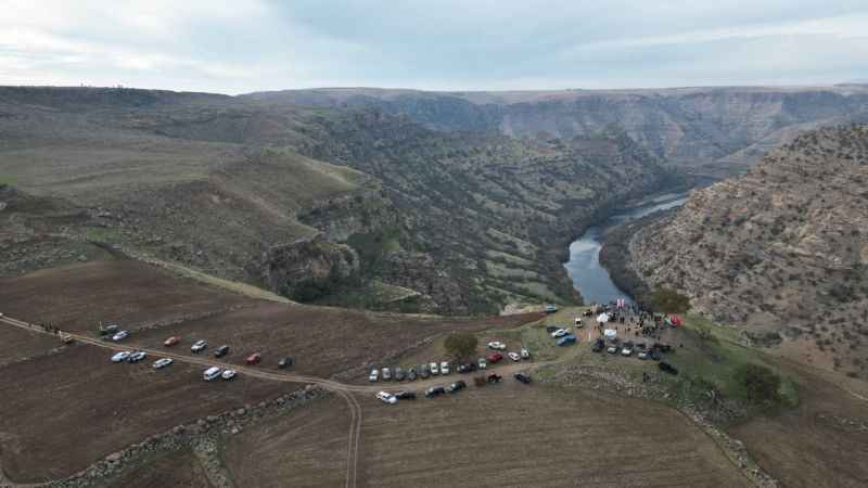 Şırnak Cehennem Deresi'nde 'cam seyir terası' Şırnak Cehennem Deresi'nde 'cam seyir terası'