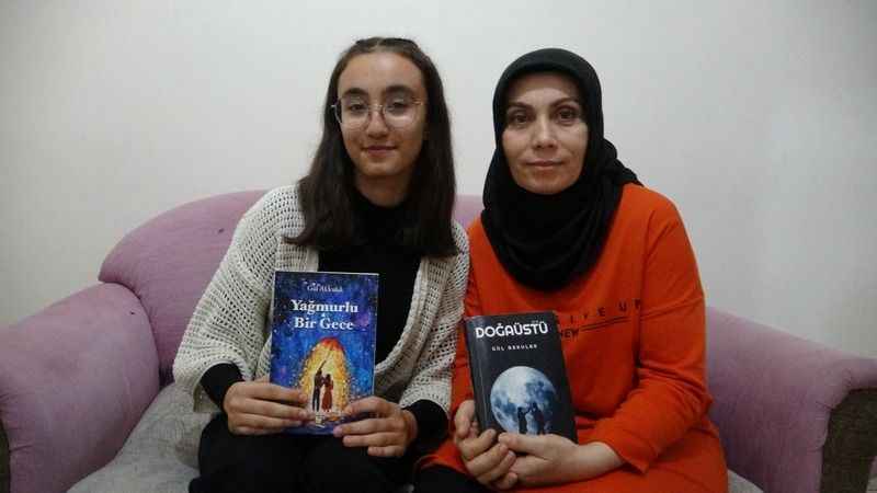 Ispartalı öğrenci dördüncü kitabını yazdı Ispartalı öğrenci dördüncü kitabını yazdı