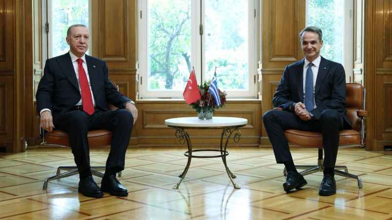 Cumhurbaşkanı Erdoğan, Yunanistan Başbakanı Miçotakis ile görüştü Cumhurbaşkanı Erdoğan, Yunanistan Başbakanı Miçotakis ile görüştü