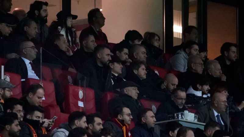 Vincenzo Montella, Galatasaray - Adana Demirspor maçını izledi Vincenzo Montella, Galatasaray - Adana Demirspor maçını izledi