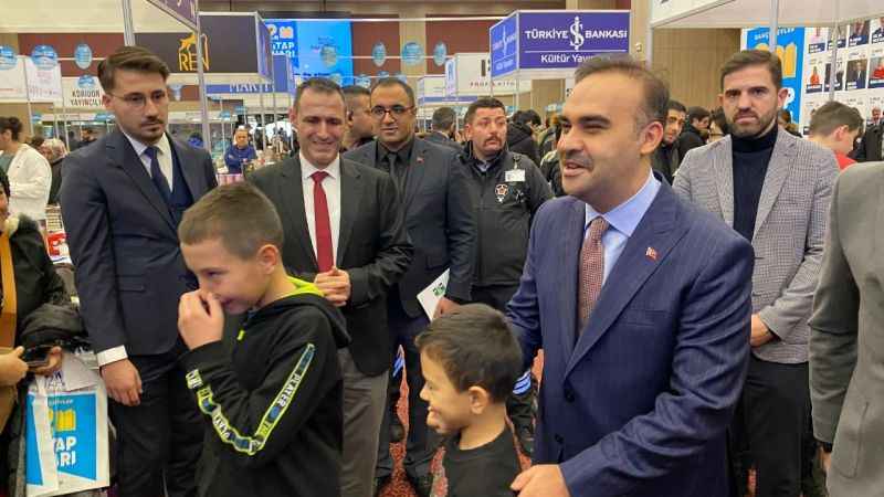 Bahçelievler'de 2’inci Ulusal Kitap Fuarı açıldı