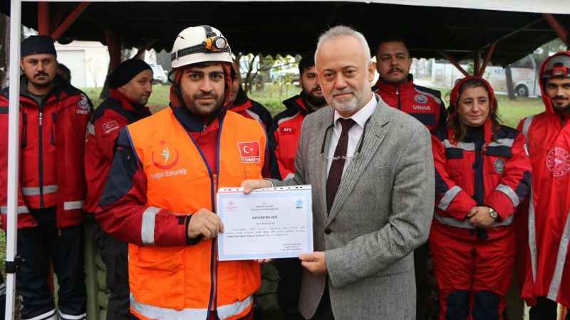 22 sağlık personeli UMKE’ye katıldı 22 sağlık personeli UMKE’ye katıldı