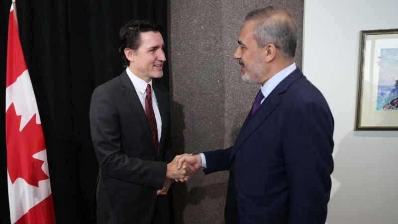 Dışişleri Bakanı Fidan, Kanada Başbakanı Trudeau ve Kanada Dışişleri Bakanı Joly ile görüştü