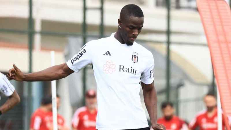 Beşiktaş ile Eric Bailly yolları ayırdı Beşiktaş ile Eric Bailly yolları ayırdı