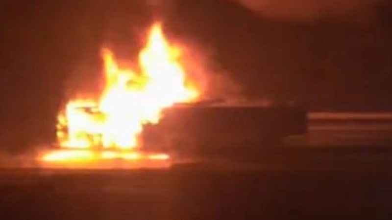 Basın Ekspres yolunda İETT otobüsü alev alev yandı